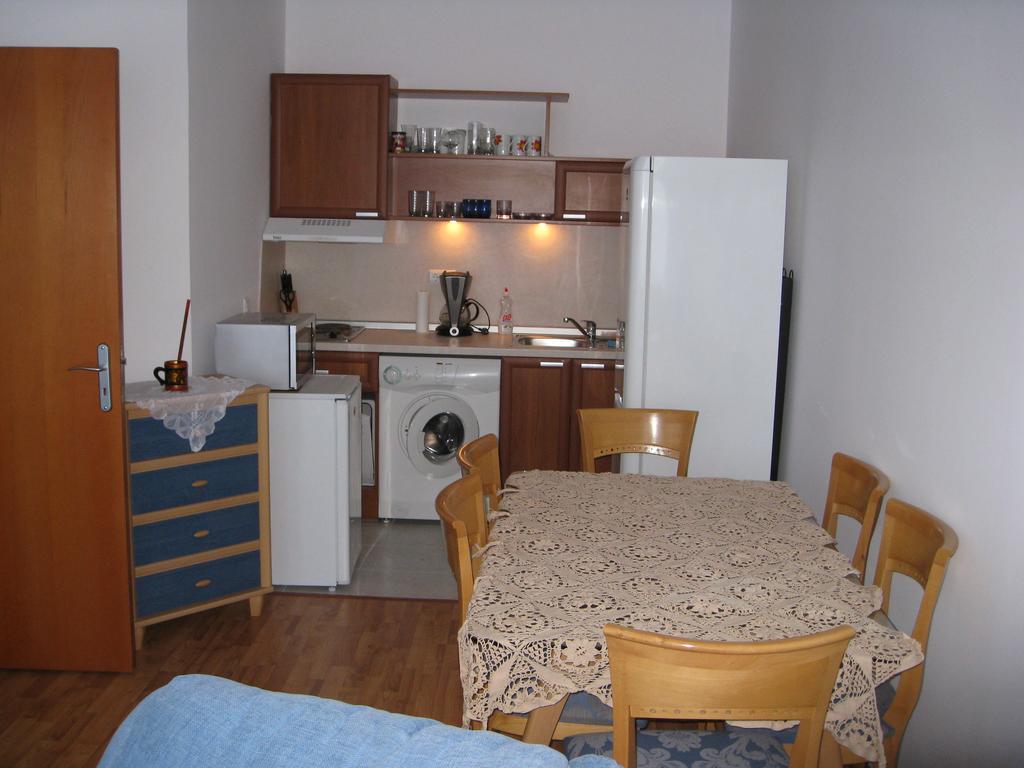 Elias Apartment ゴールデンサンド エクステリア 写真