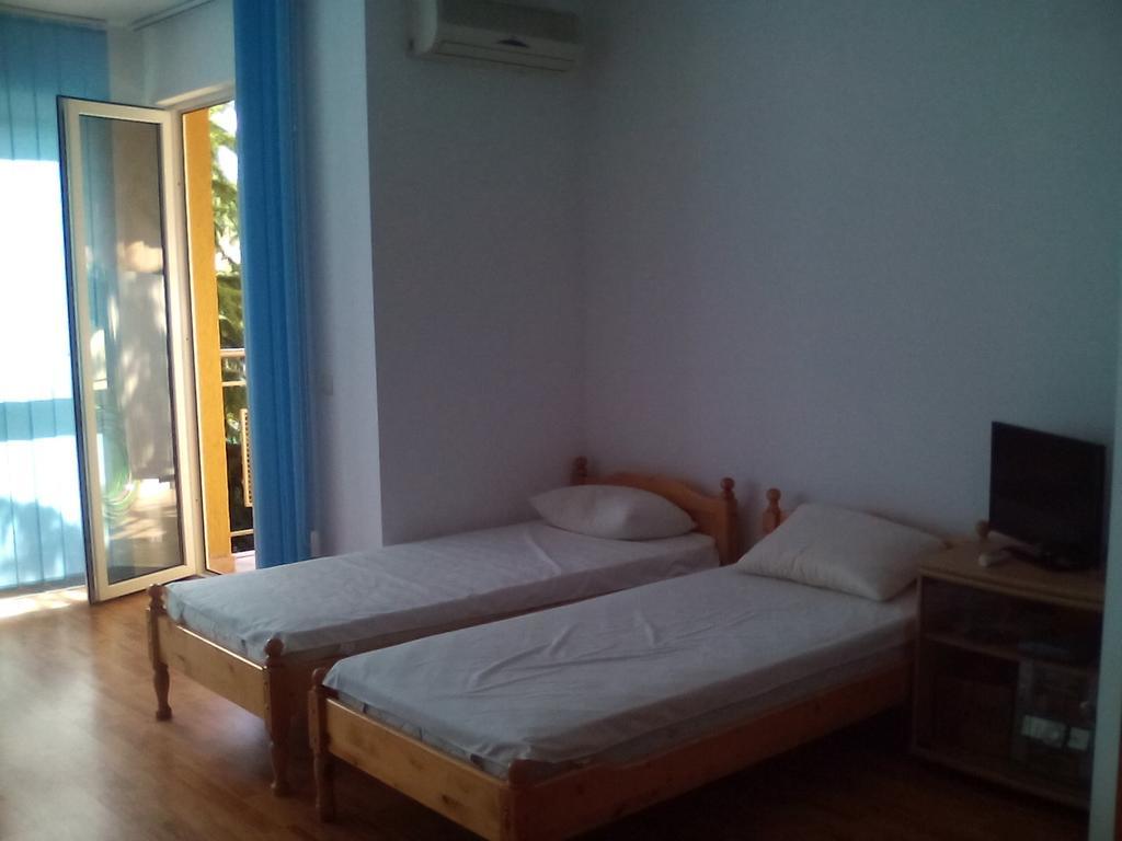 Elias Apartment ゴールデンサンド エクステリア 写真